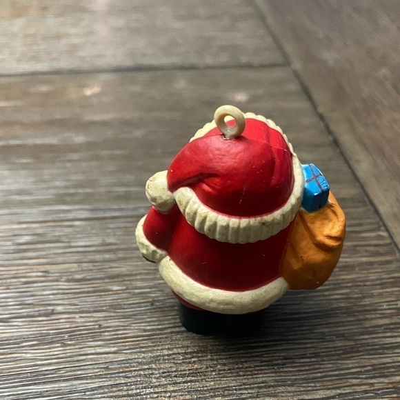 Vintage Christmas wooden Santa w/ sack tree ornament - Picture 2 of 4